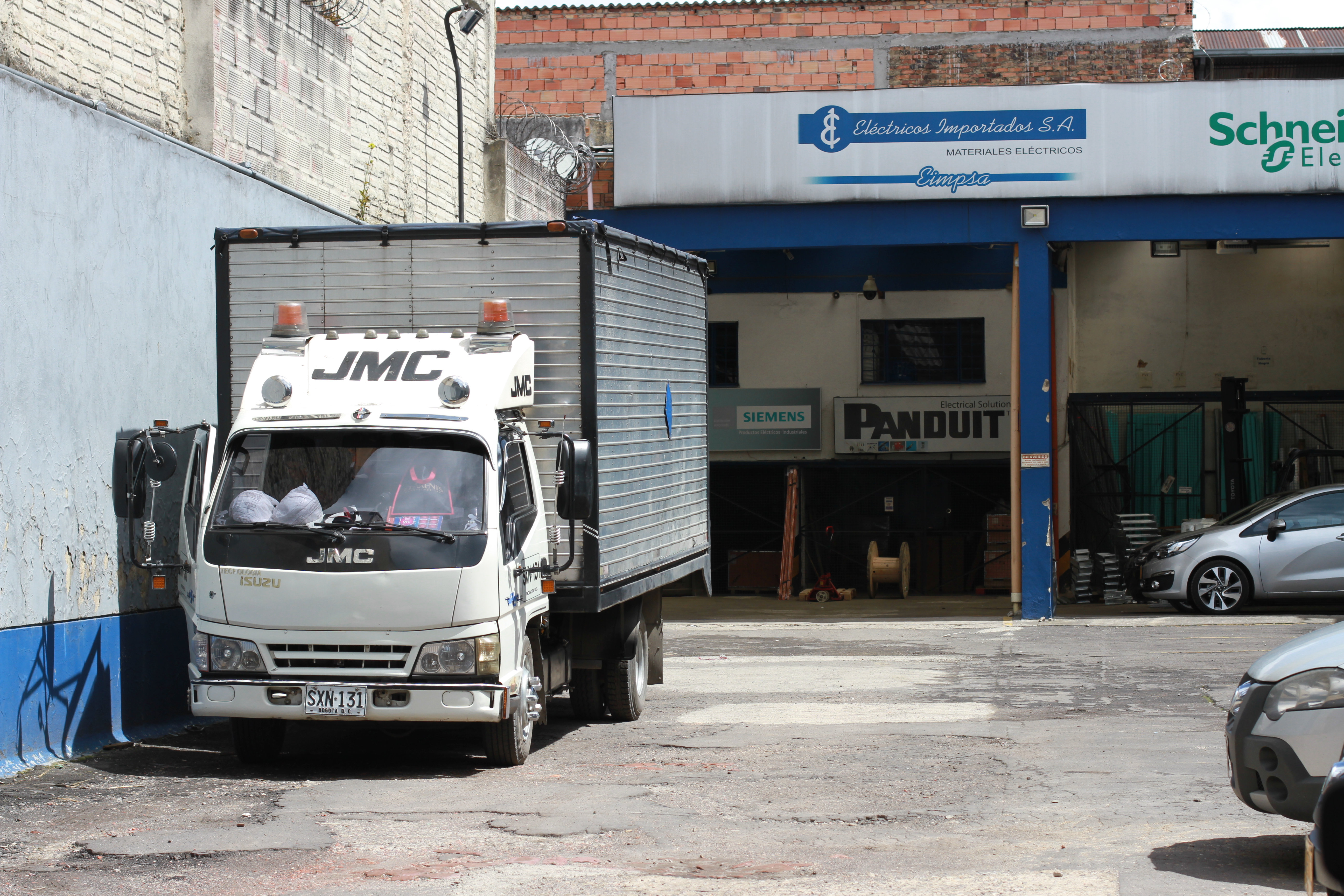 Seguridad para instalaciones comerciales